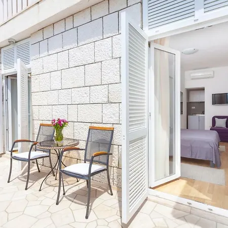 Pensionat Ivan Ledic 3*