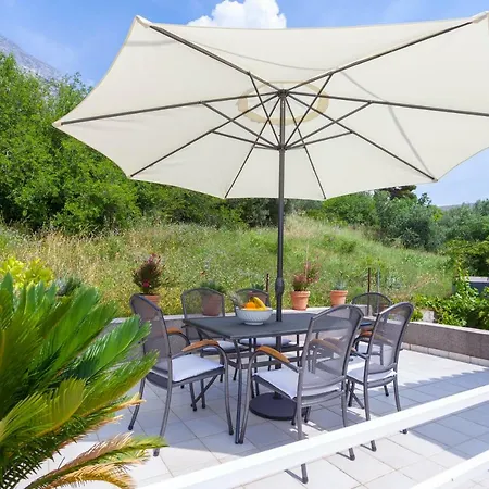 Ivan Ledic Pensionat Brela