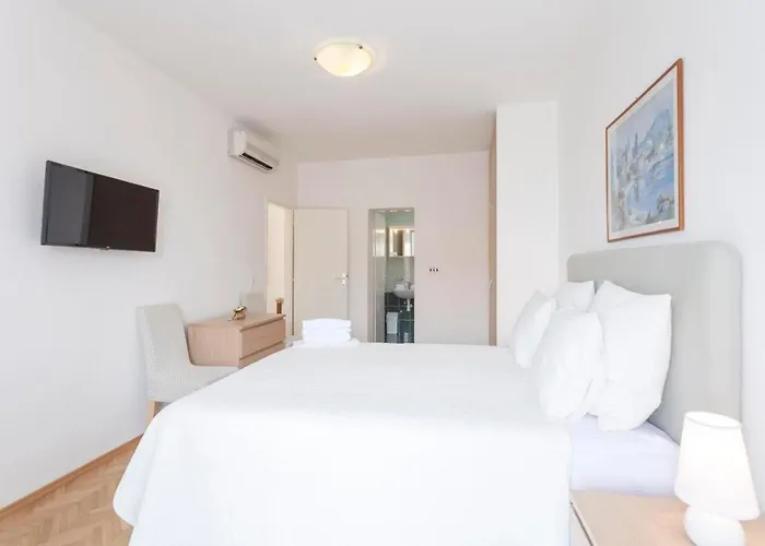 Ivan Ledic Affittacamere 3*